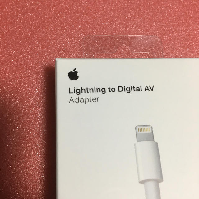 Apple(アップル)の Apple Lightning  AV Adapter MD826AM/A スマホ/家電/カメラのテレビ/映像機器(映像用ケーブル)の商品写真