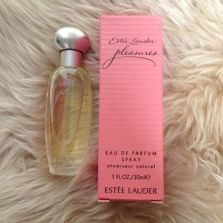 エスティローダー(Estee Lauder)のESTEE  LAUDER  香水(香水(女性用))