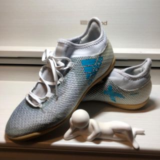 アディダス(adidas)の🌟値下げしました🌟　アディダス　フットサルシューズ　24.0cm(シューズ)