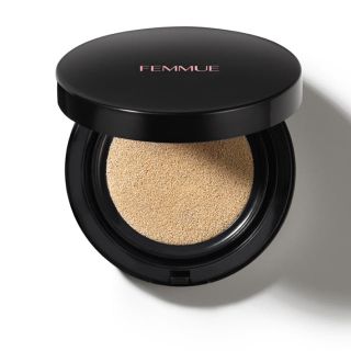 コスメキッチン(Cosme Kitchen)のファミュ FEMMUE クッションファンデ(ファンデーション)