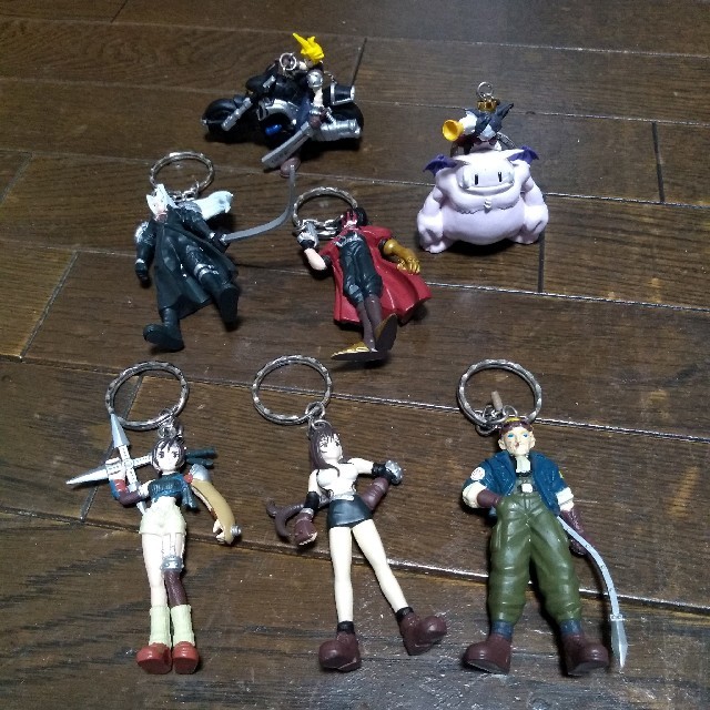 1997年 FF7 ファイナルファンタジー7 キーホルダー まとめ売り 1997年 FF7 ファイナルファンタジー7 キーホルダー まとめ売り