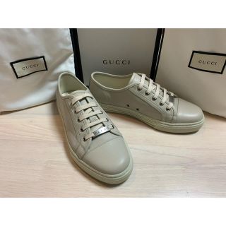 グッチ(Gucci)のGucci スニーカー　型番写真あり　シリアルナンバーあり(4枚目写真)(スニーカー)