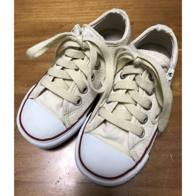 CONVERSE(コンバース)のCONVERSE ALL STAR  スニーカー ローカット　オフホワイト　16 キッズ/ベビー/マタニティのキッズ靴/シューズ(15cm~)(スニーカー)の商品写真