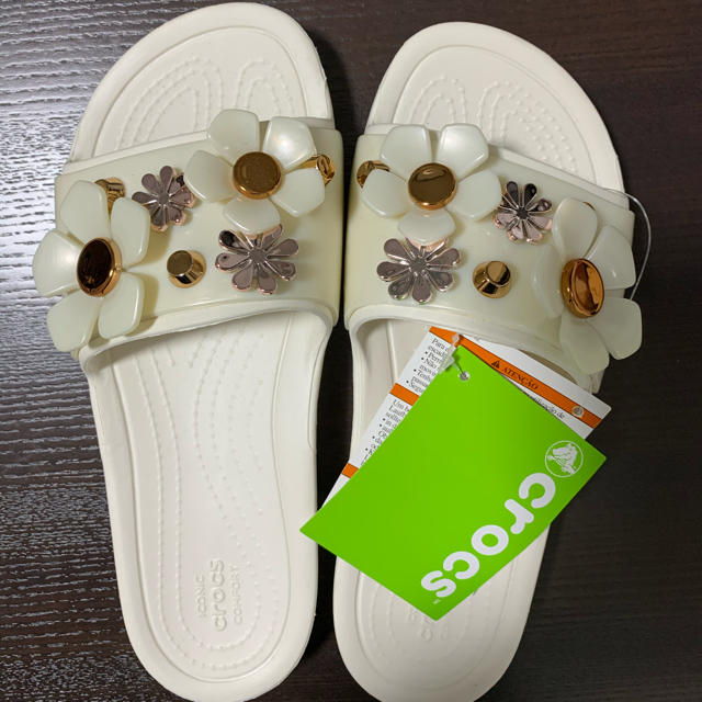 crocs(クロックス)のサンダル レディースの靴/シューズ(サンダル)の商品写真