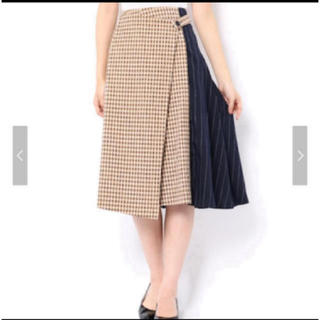 レディアゼル(REDYAZEL)の新品　レディアゼル  スカート(ひざ丈スカート)