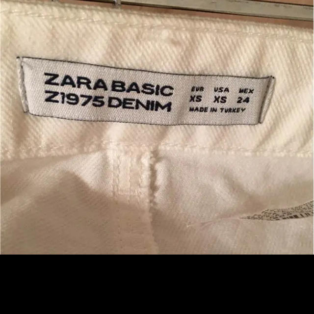 ZARA(ザラ)のZARAミニスカート レディースのスカート(ミニスカート)の商品写真