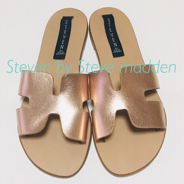 Steve Madden(スティーブマデン)のSteven by Steve Madden Greece サンダル レディースの靴/シューズ(サンダル)の商品写真