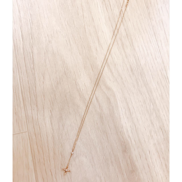 jupiter GOLD LABEL(ジュピターゴールドレーベル)の梨花♡jupiter  ダイヤクロスネックレス K10 レディースのアクセサリー(ネックレス)の商品写真