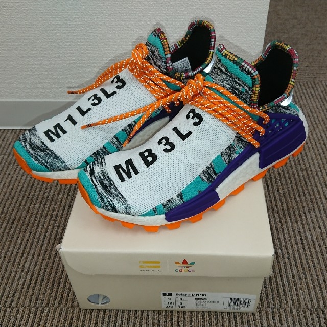 adidas(アディダス)のadidas×pharrell williams solar hu nmd 27 メンズの靴/シューズ(スニーカー)の商品写真