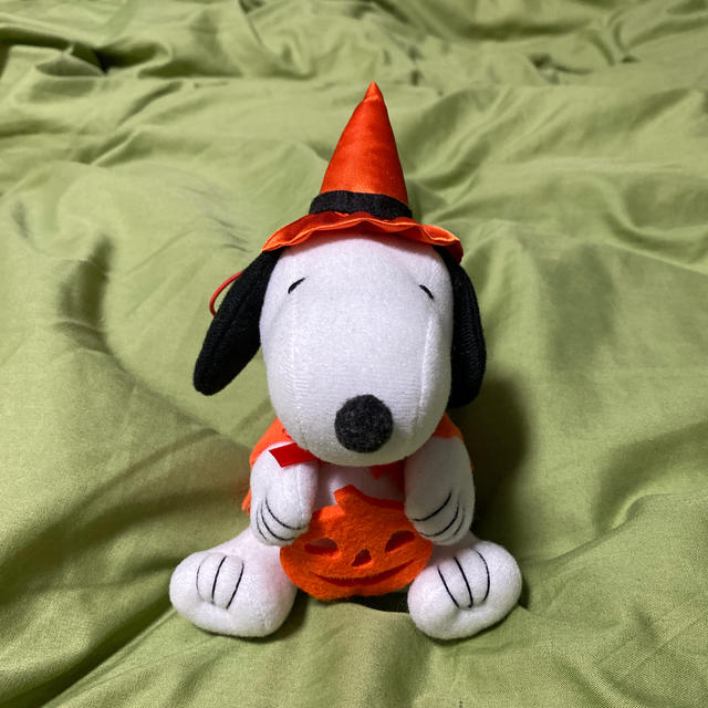 PEANUTS(ピーナッツ)のSNOOPY スヌーピー　人形　ハロウィン エンタメ/ホビーのおもちゃ/ぬいぐるみ(ぬいぐるみ)の商品写真