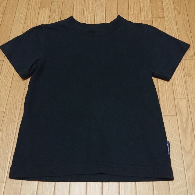 キッズ100＊黒 半袖Tシャツ キッズ/ベビー/マタニティのキッズ服男の子用(90cm~)(Tシャツ/カットソー)の商品写真