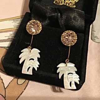 ハニーサロン(Honey Salon)のヤシの木2Wayピアス🌴🌴(ピアス)