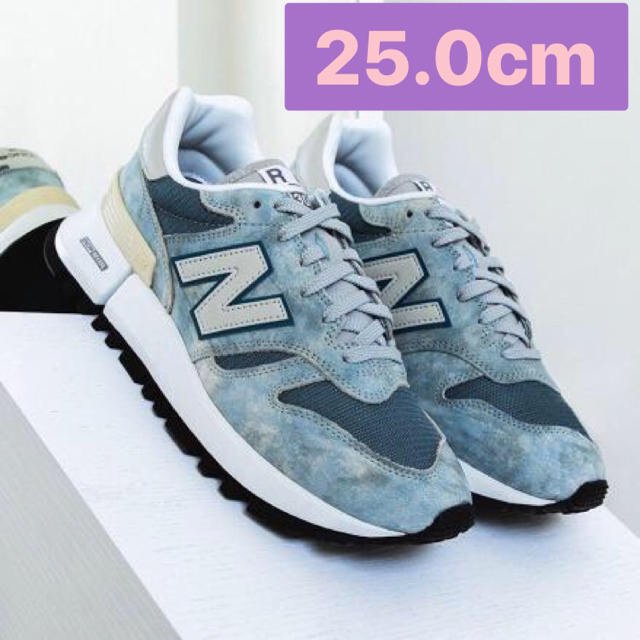 New Balance(ニューバランス)のTOKYO DESIGN STUDIO NEW BALANCE R_C1300 メンズの靴/シューズ(スニーカー)の商品写真