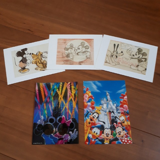 Disney(ディズニー)のかかさん専用　下の２枚のみディズニー　ポストカード エンタメ/ホビーの声優グッズ(写真/ポストカード)の商品写真