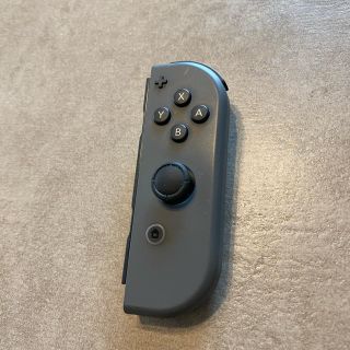 ニンテンドースイッチ(Nintendo Switch)のジョイコン　Joy-Con 右(家庭用ゲーム機本体)