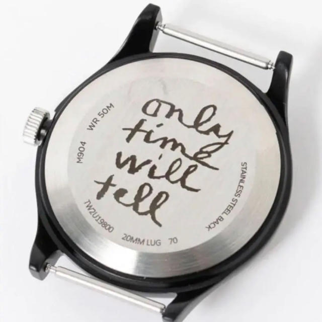 A.P.C(アーペーセー)の【新品】A.P.C.× Carhartt WIP コラボ ミリタリーウォッチ メンズの時計(腕時計(アナログ))の商品写真