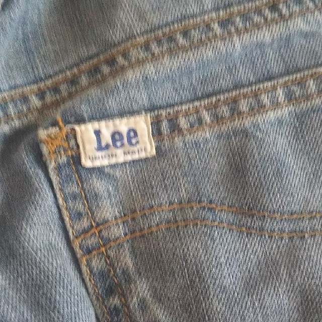 Lee(リー)の専用  Leeキッズジーンズ90 キッズ/ベビー/マタニティのキッズ服男の子用(90cm~)(パンツ/スパッツ)の商品写真