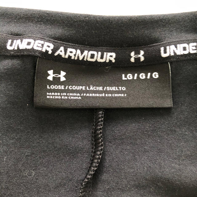 UNDER ARMOUR(アンダーアーマー)のUAモーメント ロングスリーブ Tシャツ(バスケットボール/MEN) メンズのトップス(Tシャツ/カットソー(七分/長袖))の商品写真