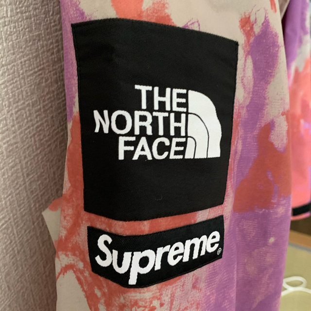 Supreme(シュプリーム)のsupreme the north face メンズのジャケット/アウター(ナイロンジャケット)の商品写真