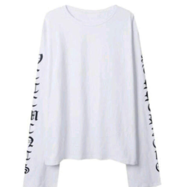 袖ロゴ　ロンT 男女兼用　白 メンズのトップス(Tシャツ/カットソー(七分/長袖))の商品写真
