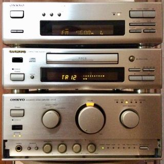 オンキヨー(ONKYO)の【ONKYO】INTECシリーズ ステレオミニコンポ(アンプ)