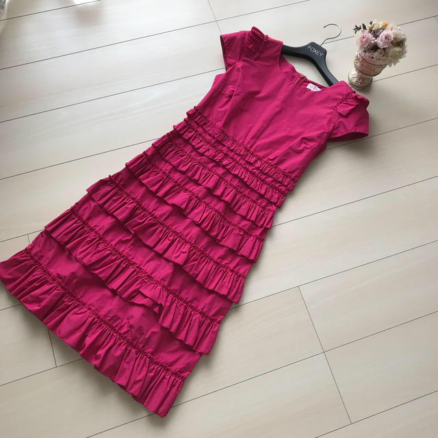 RED VALENTINO ワンピース S - ひざ丈ワンピース