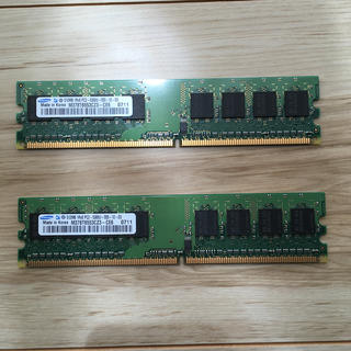 サムスン(SAMSUNG)のDDR2 メモリ PC2-5300 512MB×2枚(PCパーツ)