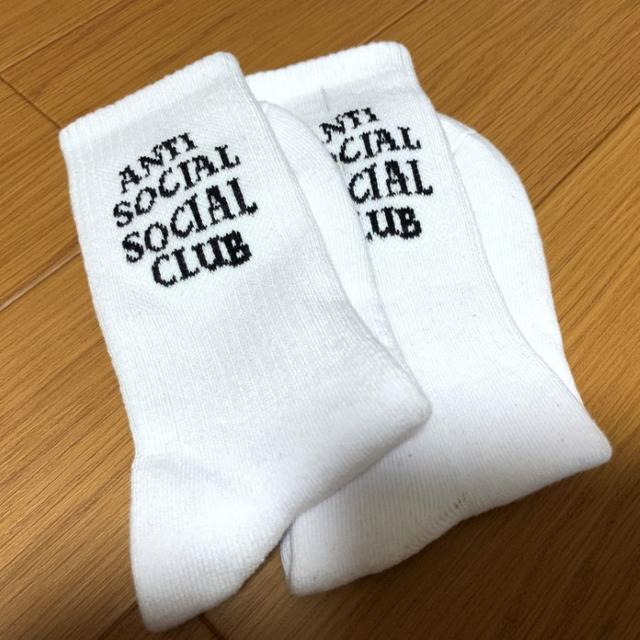 ANTI SOCIAL SOCIAL CLUB　ソックス　白 メンズのレッグウェア(ソックス)の商品写真