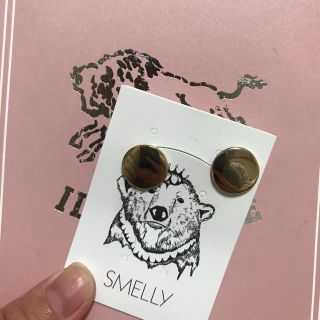 スメリー(SMELLY)のSMELLY ピアス(イヤリング)