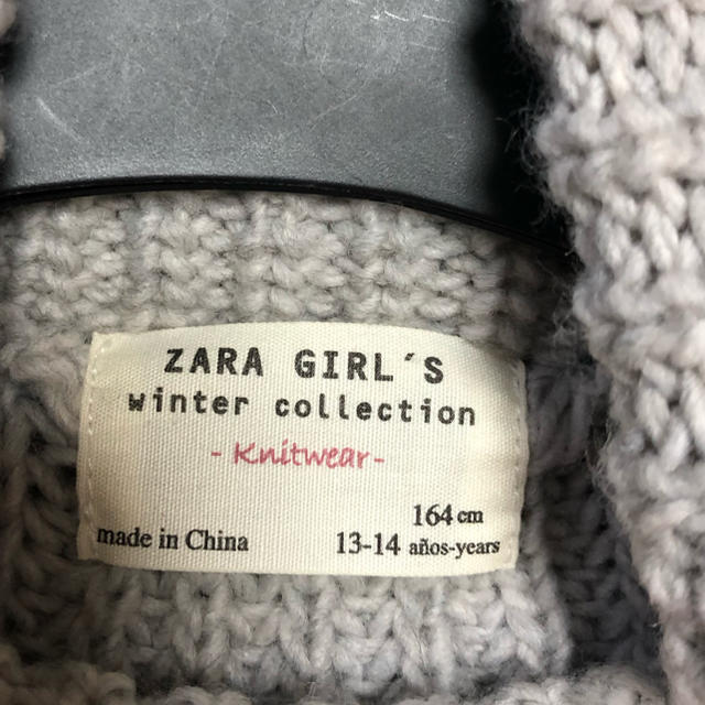 ZARA(ザラ)のZARA ハイネックニット キッズ/ベビー/マタニティのキッズ服女の子用(90cm~)(ニット)の商品写真