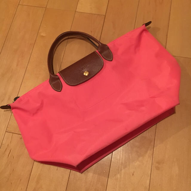 LONGCHAMP(ロンシャン)のロンシャン☆コーラルピンク レディースのバッグ(トートバッグ)の商品写真