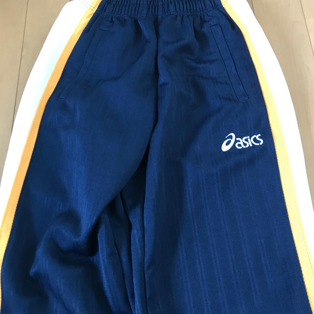 asics(アシックス)のアシックスジャージ上下　 キッズ/ベビー/マタニティのキッズ服男の子用(90cm~)(その他)の商品写真