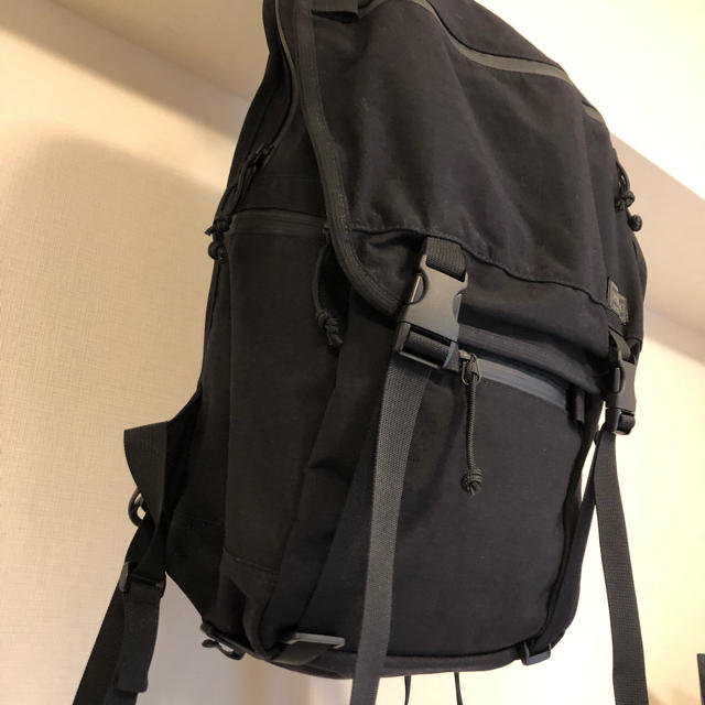 PORTER(ポーター)の吉田カバンポーターPORTER クランカーズデイパックL 黒ブラック美品 メンズのバッグ(バッグパック/リュック)の商品写真