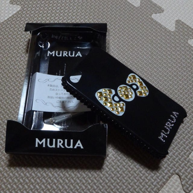 MURUA(ムルーア)のMURUA✖KITTYiPhoneケース スマホ/家電/カメラのスマホアクセサリー(モバイルケース/カバー)の商品写真