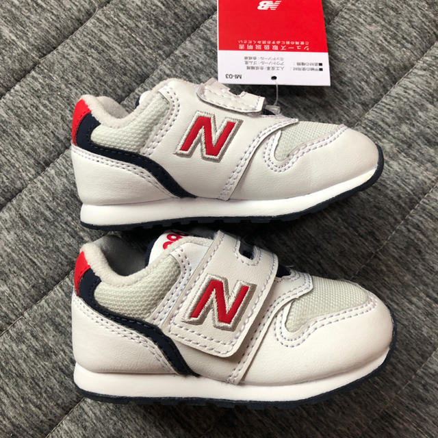 New Balance(ニューバランス)の新品未使用　ニューバランス　IV996 12cm ホワイト　キッズ キッズ/ベビー/マタニティのベビー靴/シューズ(~14cm)(スニーカー)の商品写真