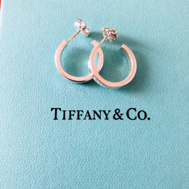 Tiffany ティファニー フープピアス Tiffany ティファニー フープピアス