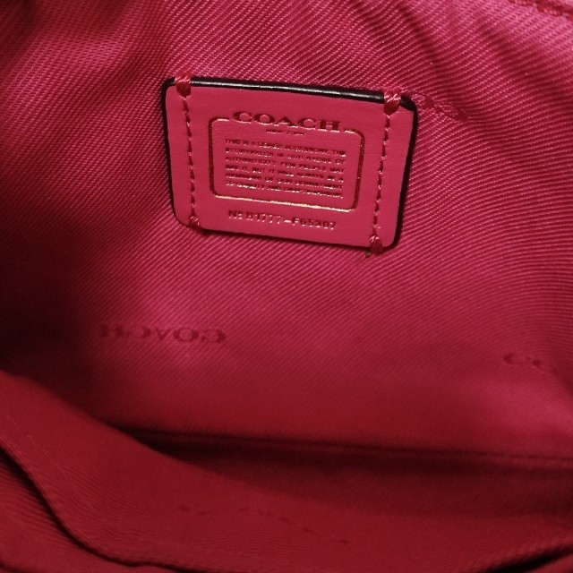 COACH(コーチ)のユジン様専用 レディースのファッション小物(ポーチ)の商品写真