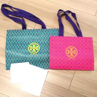 トリーバーチ(Tory Burch)の美品★トリーバーチ紙袋2個セット!メッセージカード付き(ショップ袋)