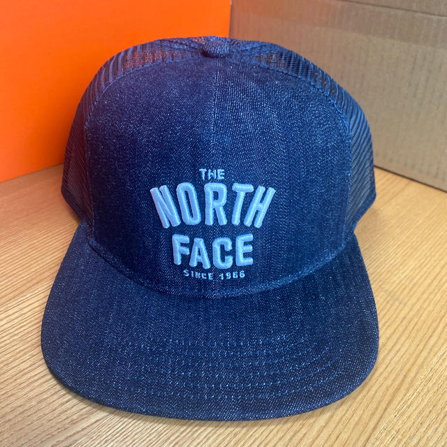 THE NORTH FACE(ザノースフェイス)のNorth Face Cap ノースフェイス メッシュ デニム キャップ メンズの帽子(キャップ)の商品写真