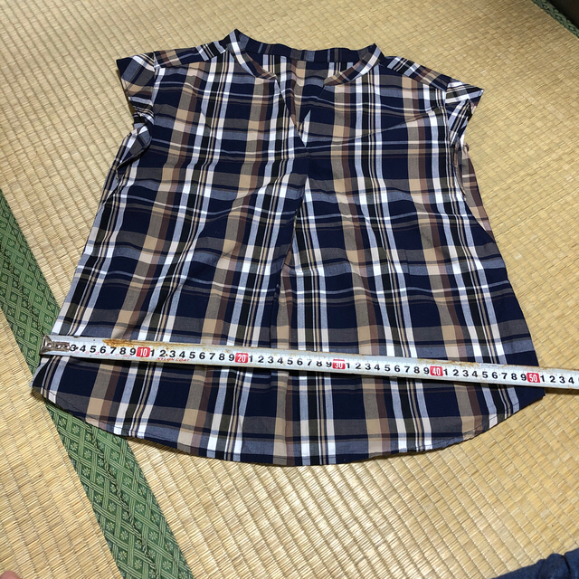 GU(ジーユー)のギンガムチェック トップス ノースリーブ レディースのトップス(シャツ/ブラウス(半袖/袖なし))の商品写真