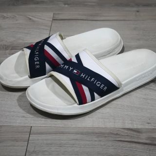 トミーヒルフィガー(TOMMY HILFIGER)のTOMMY HILFIGER トミーヒルフィガー　ベナッシ(サンダル)