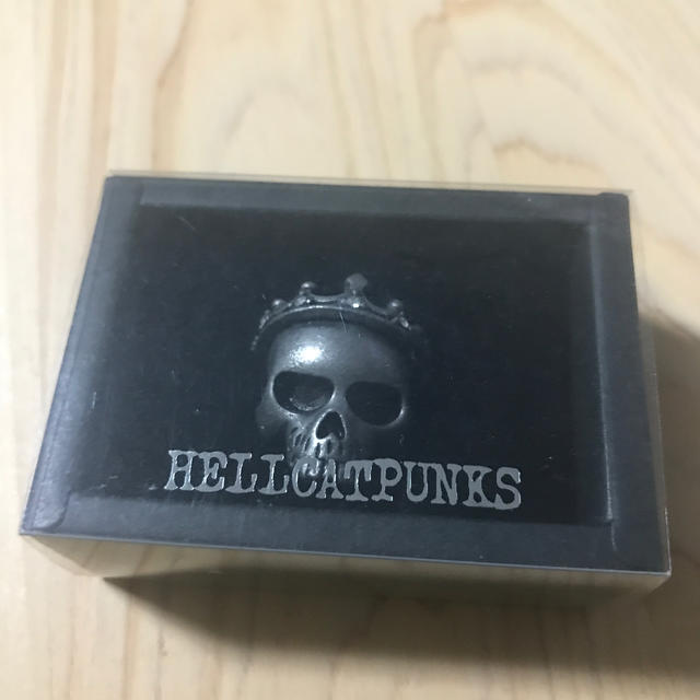 HELLCATPUNKS(ヘルキャットパンクス)のHELLCATPUNKS スカルリング 13号　シルバー　ヘルキャットパンクス レディースのアクセサリー(リング(指輪))の商品写真