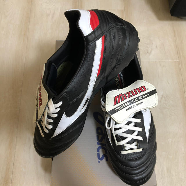 MIZUNO - ミズノ モレリア トレシュー 27センチの通販 by せい MIZUNO - ミズノ モレリア トレシュー 27センチの通販 by せい