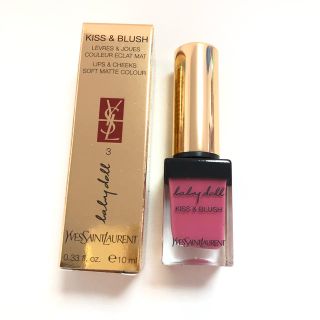 イヴサンローランボーテ(Yves Saint Laurent Beaute)の新品箱入り！サンローラン キッス&ブラッシュ3番(チーク)