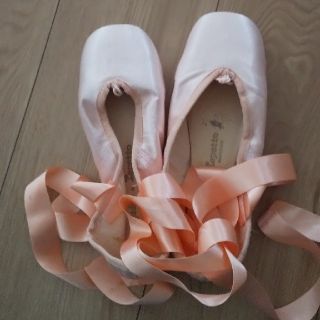 レペット(repetto)のトゥシューズ(レペット バヤデール)(ダンス/バレエ)