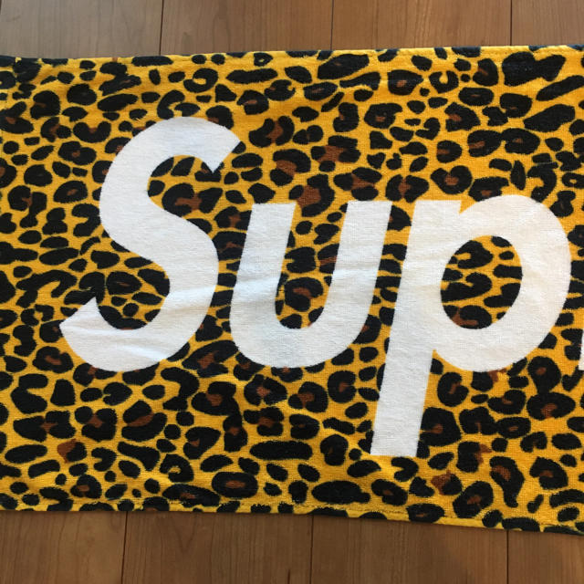 Supreme(シュプリーム)のsupreme レオパードタオル スポーツ/アウトドアのトレーニング/エクササイズ(その他)の商品写真