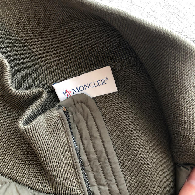 MONCLER(モンクレール)の売り切れました メンズのジャケット/アウター(ダウンジャケット)の商品写真