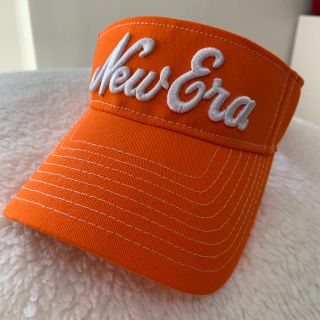 ニューエラー(NEW ERA)のサンバイザー⭐︎NEWERA⭐︎オレンジ(ウエア)