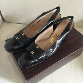 サルヴァトーレフェラガモ(Salvatore Ferragamo)の値下げ！フェラガモパンプス(ハイヒール/パンプス)