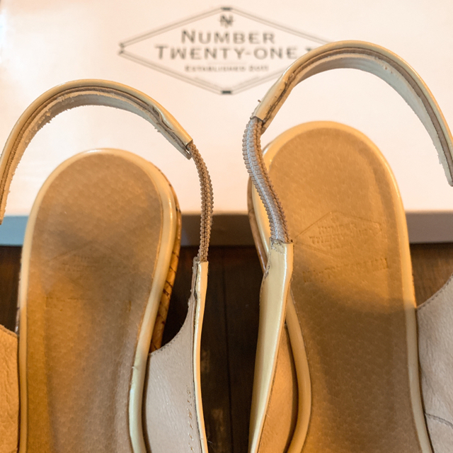 No. 21(ナンバートゥエンティワン)のNUMBER TWENTY-ONE(ナンバートゥエンティワン）サンダル レディースの靴/シューズ(サンダル)の商品写真